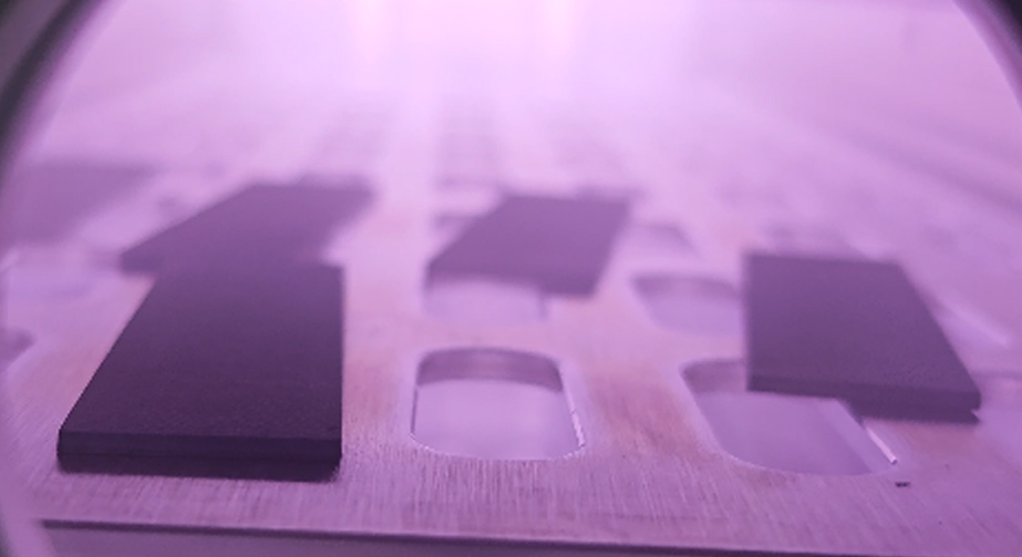 等離子清洗處理提高碳纖維復合材料粘接性能